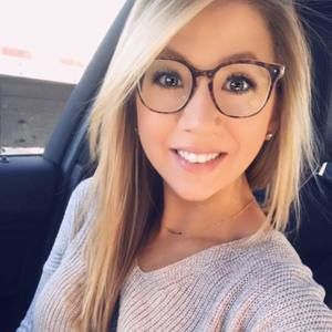 Meet your Posher, Molly